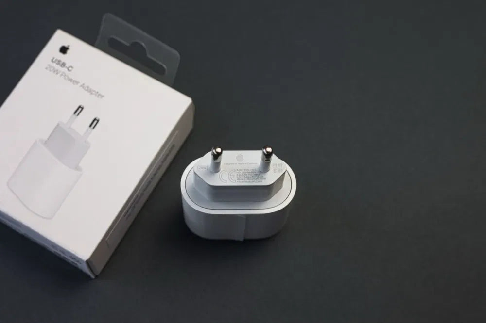 Apple iPhone/Айфон USB-C 20W FastCharge